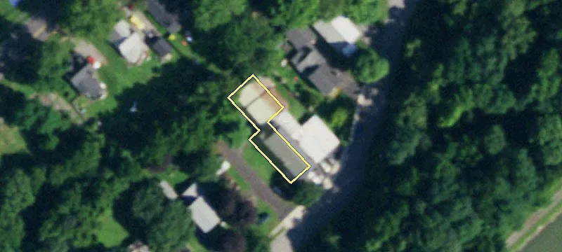 40 Lk Ave
