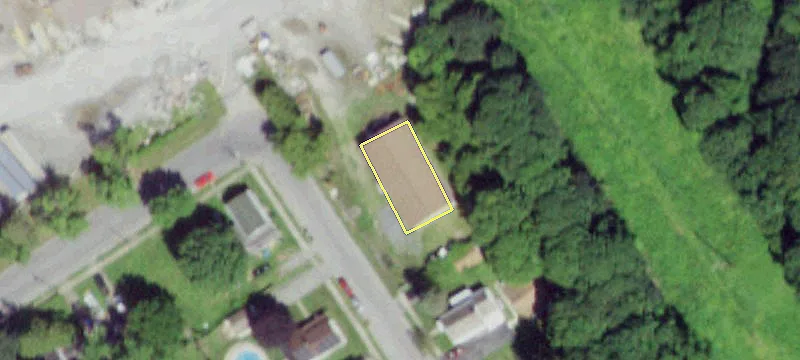 15 Chestnut St