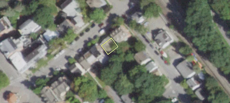 15 Main St