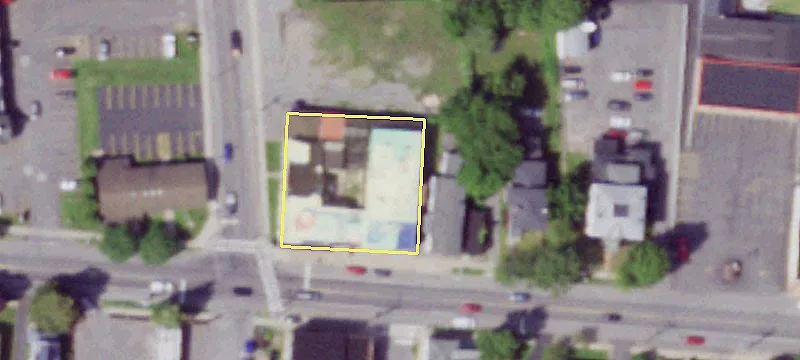 3298 Main St