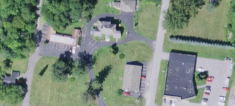 8163 Seneca Tpke