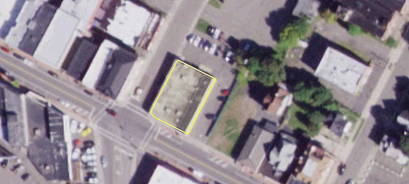 225 Main St