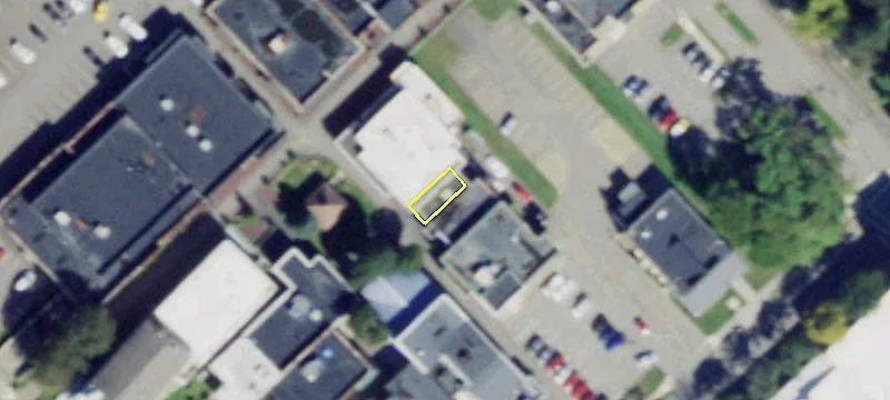 125 Vlg Sq