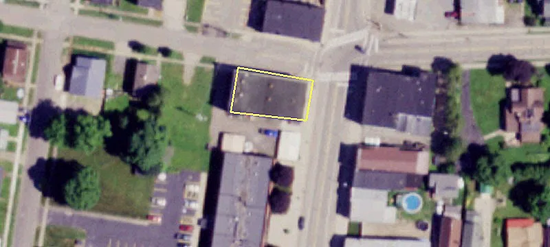323 Main St