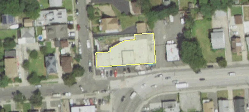 255 Sheridan Blvd