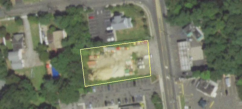 212 Carleton Ave