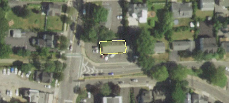 399 Deer Park Ave