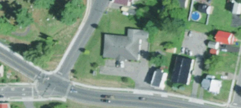 52-56-60 Ctr St 2nd Park St