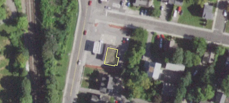 486 Main St