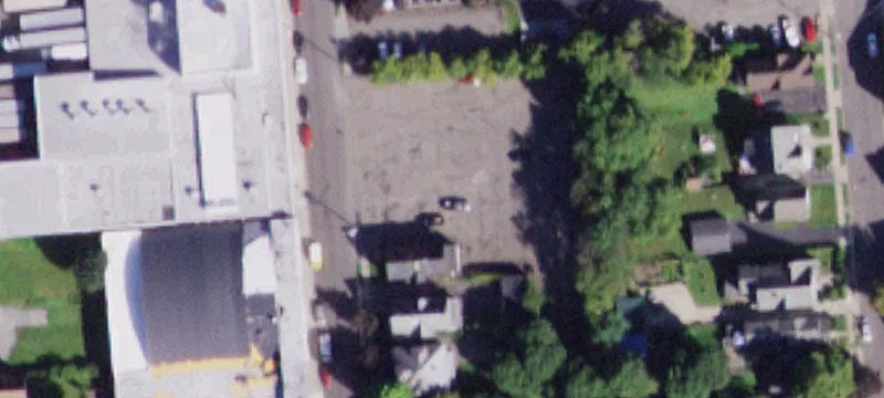 144 Laurel Ave