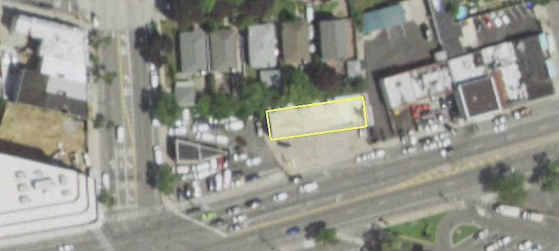 25525 Jericho Tpke