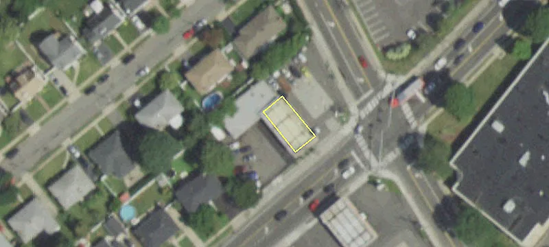 1883 Frnt St