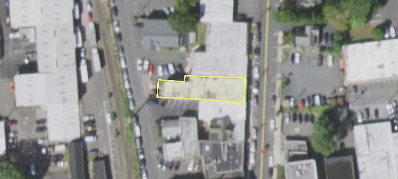 15-17 Main St