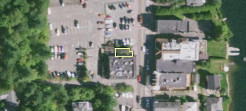 2488 Main St