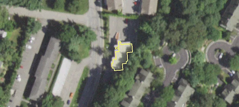 425 State Rd