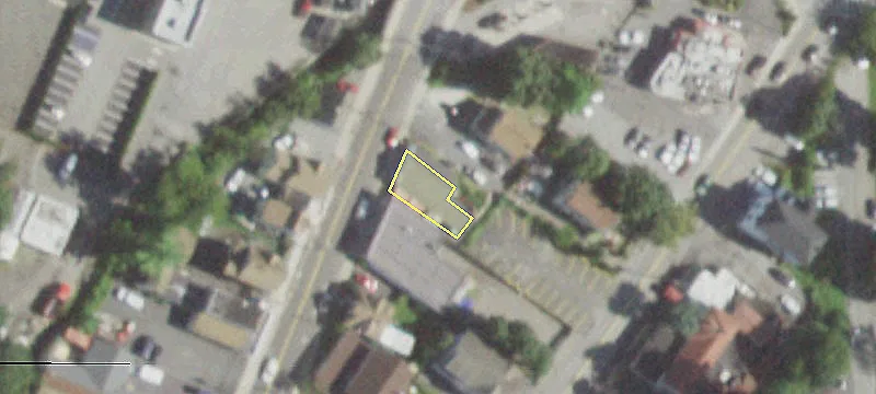 886 Franklin Ave