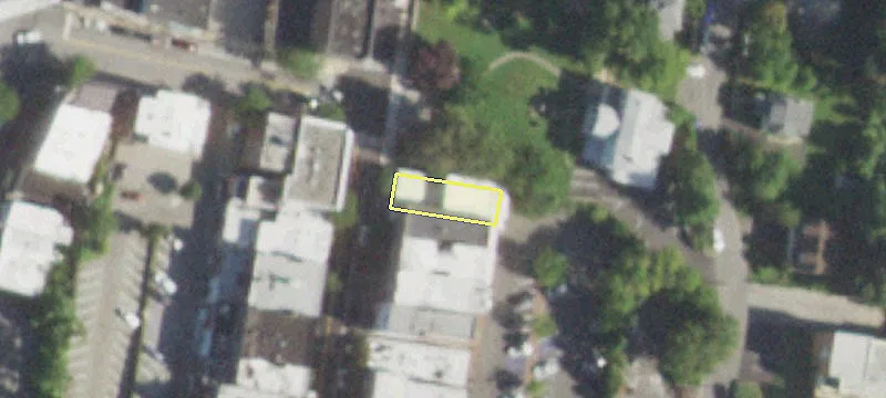 548 Warburton Ave