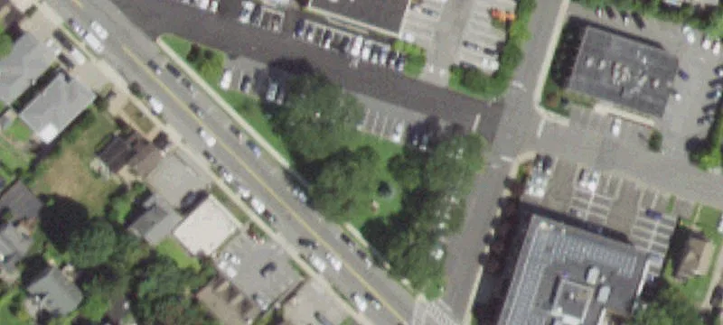100 Montgomery Ave