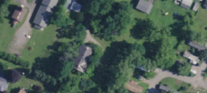 8325 Rdg Rd