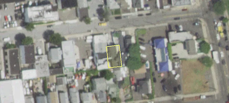 12 Willowdale Ave