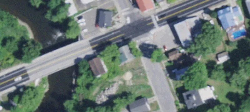 2496 Chateaugay St
