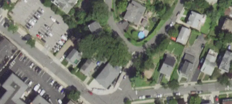 3 Clinton Pl
