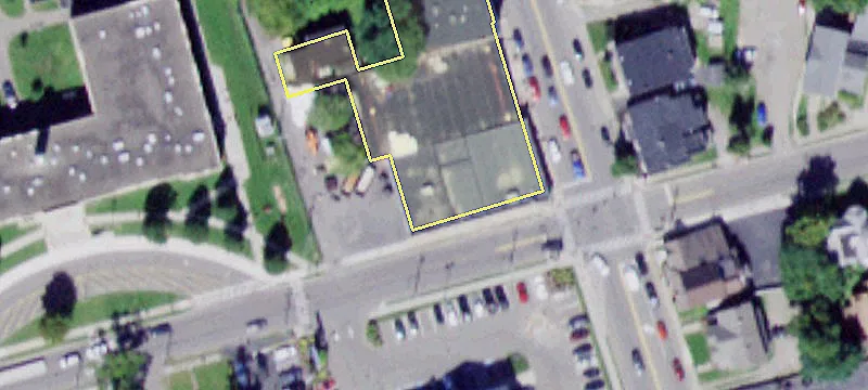 380 Main St