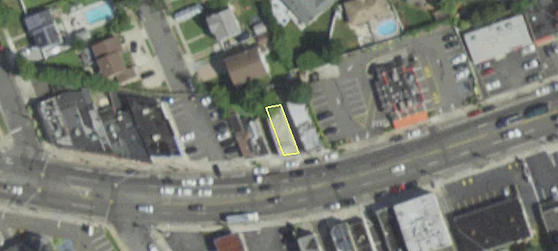 174 Merrick Rd