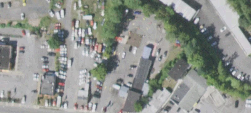 656 Broadway