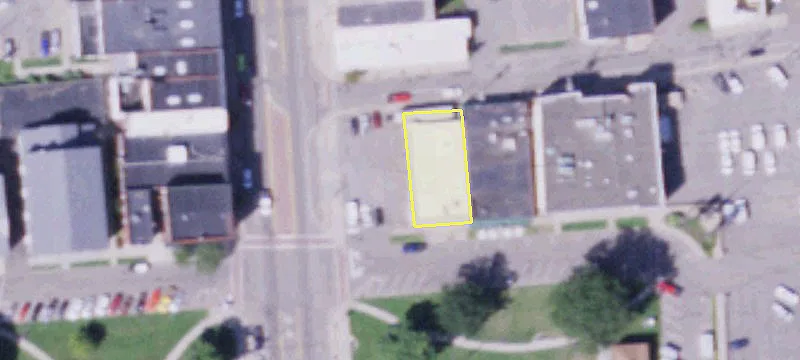 30-36 Broad St