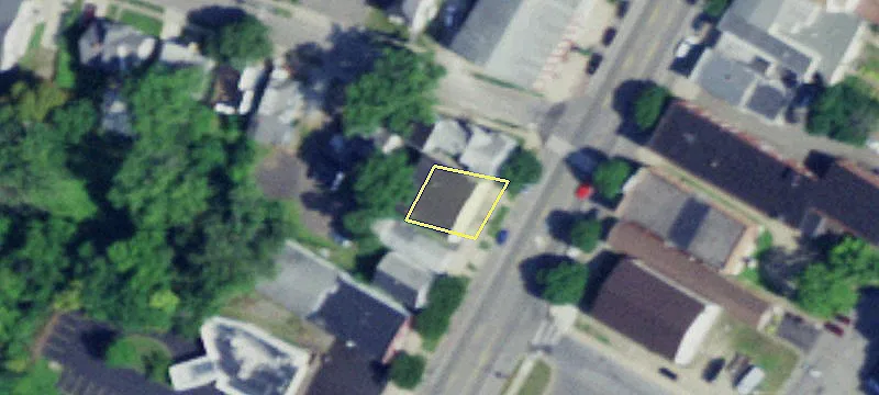 63 12th W Main St