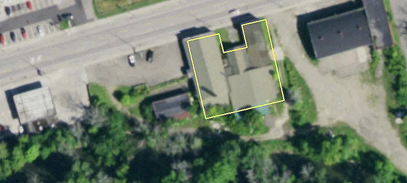 421-423 Main St