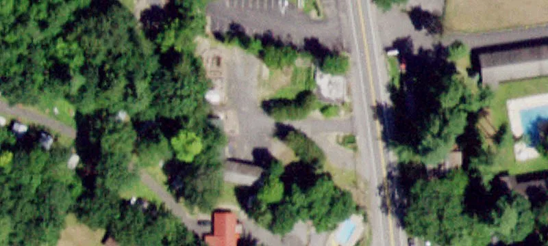 3249 Lk Shr Dr