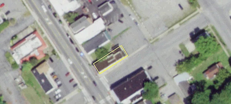 37 Main St