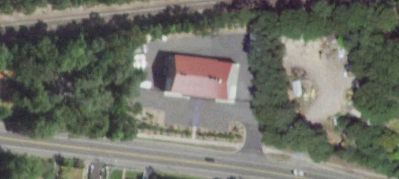 1264 Main St