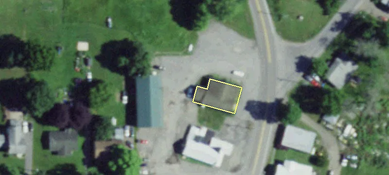1226 Phelps Rd