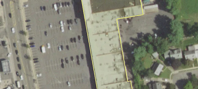 1000 Willis Ave