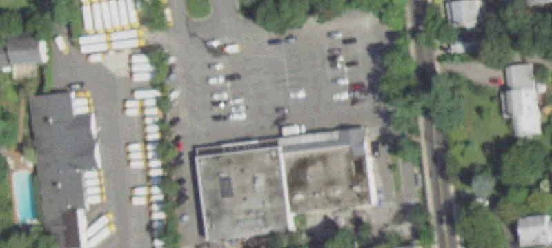 68 Bayville Ave