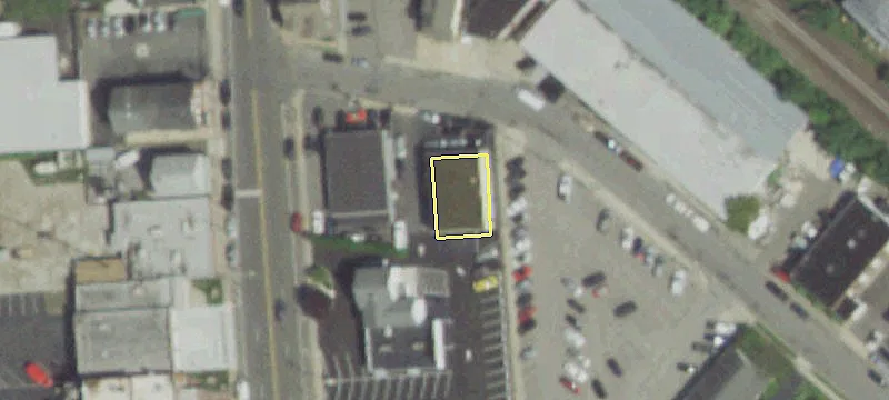 2 Seaman Ave