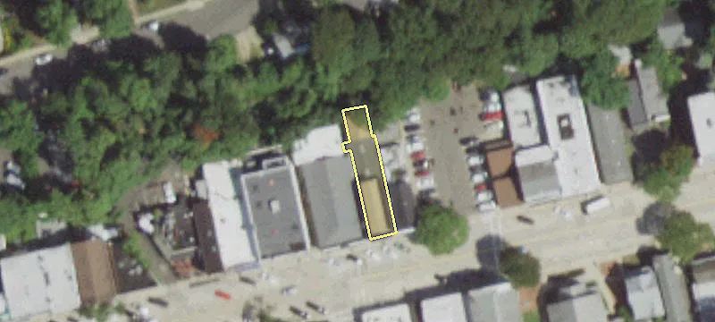 101 Main St