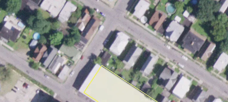 200 Grand St