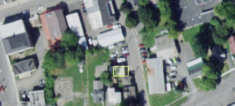 8 Central Ave