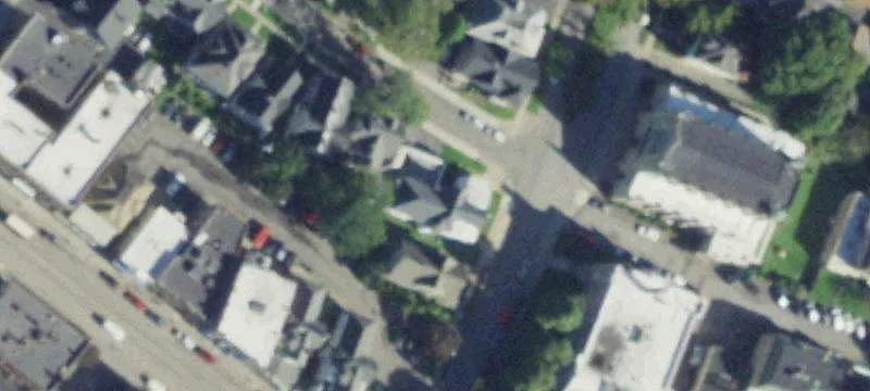 539 Oxford St