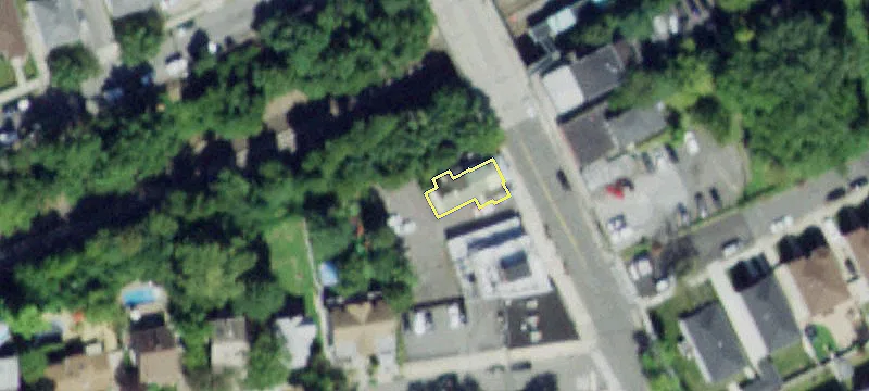 56 Seguine Ave