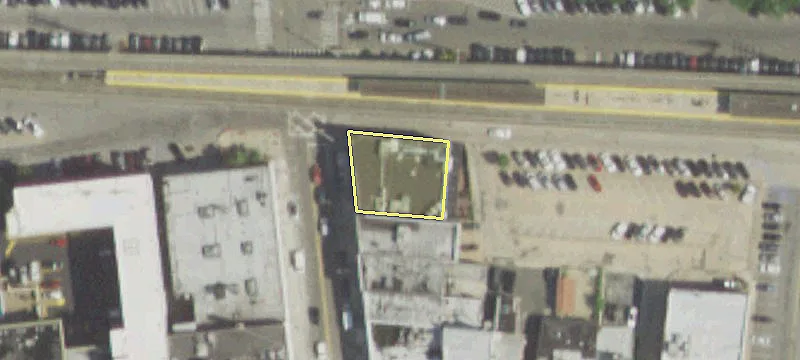 47-51 Vlg Ave