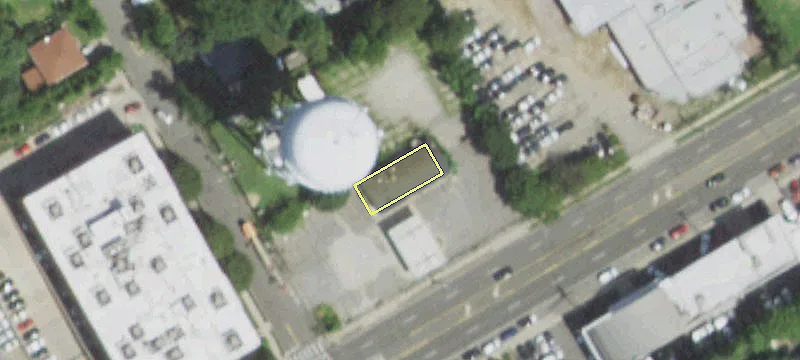 655 Northern Blvd