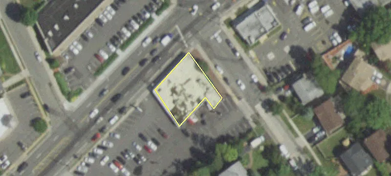 2008 Merrick Rd, Unit 2016