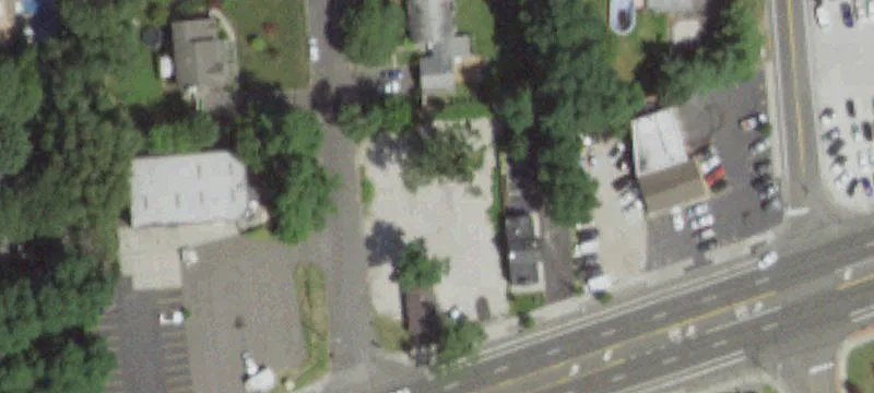 883 Middle Country Rd