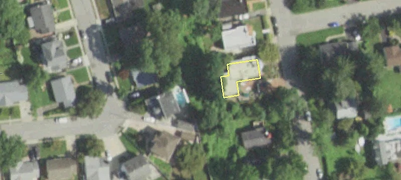 138 Frst Ave