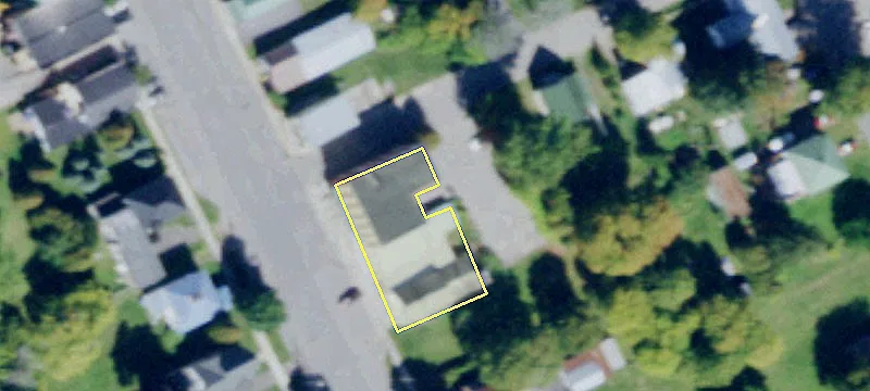 23 Main St